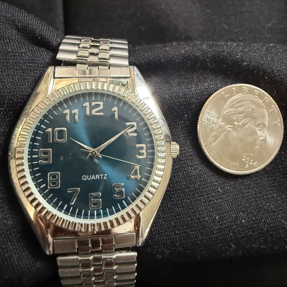 Puritan Women's Silver Tone Watch - Blue Sunray Dial - Fluted Bezel